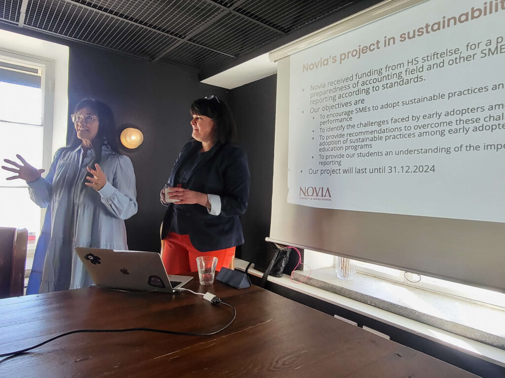 Rosmeriany Nahan-Suomela and Outi Ihanainen-Rokio speaking at Novia UAS event, May 2024