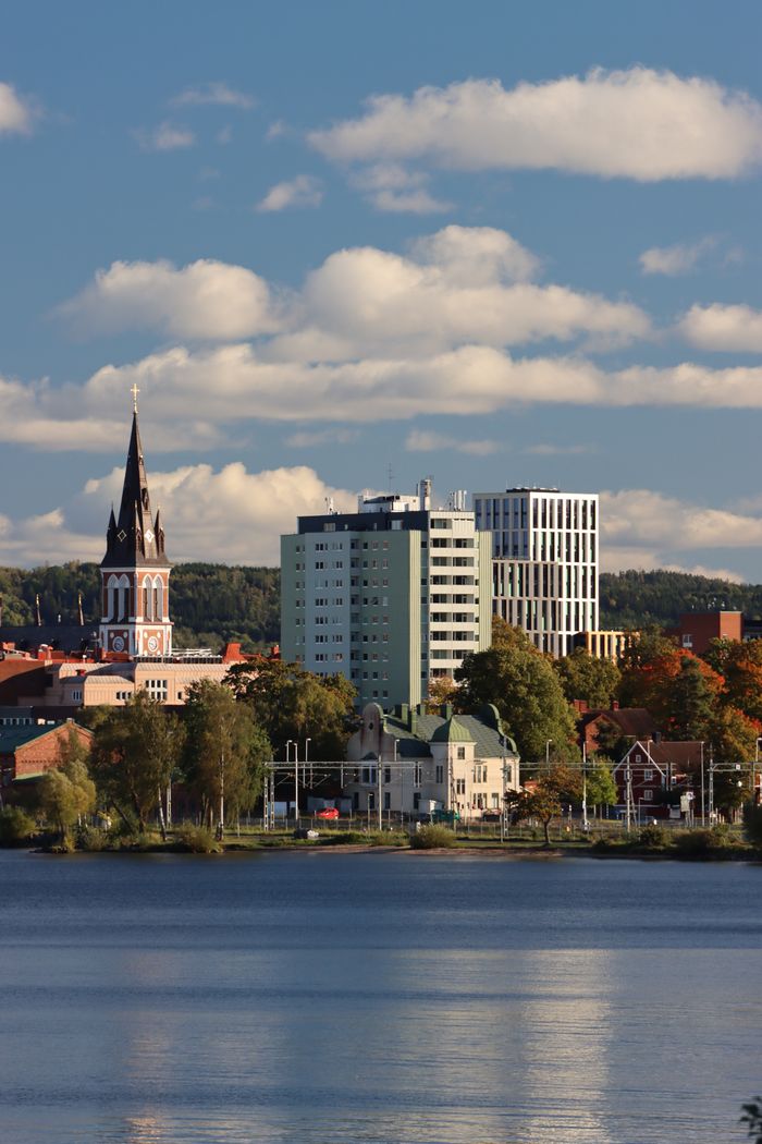 Explore the beautiful architecture and serene waters of Jönköping, Sweden. A stunning Scandinavian cityscape.